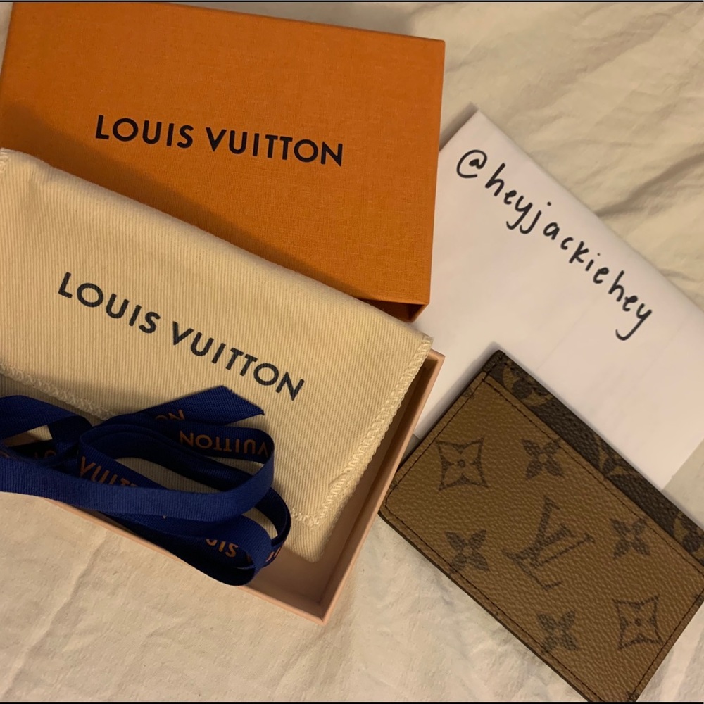 LOUIS VUITTON REVERSE MONOGRAM CARD HOLDER
